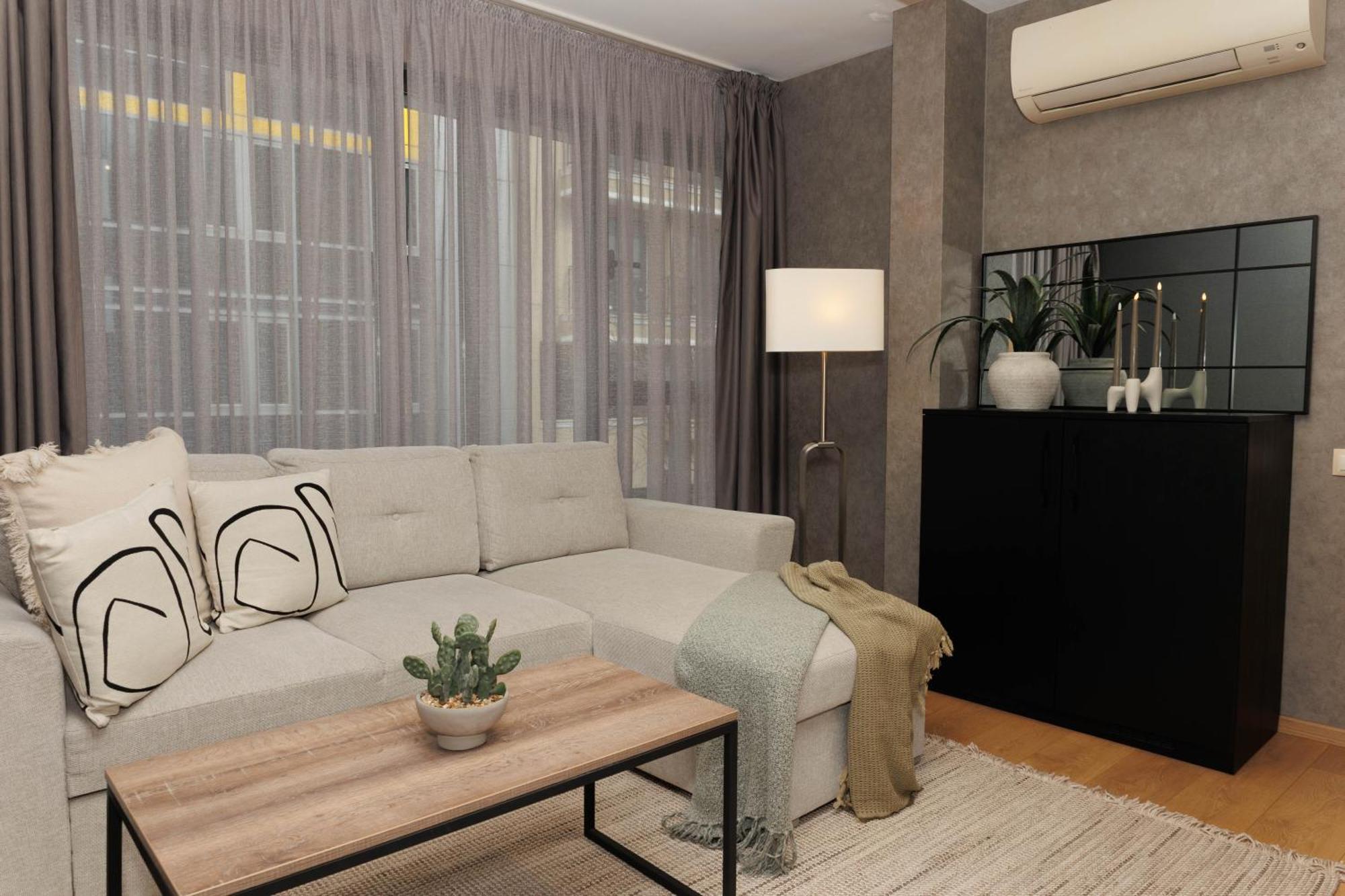 City Center Apartments With Parking Plovdiv Exterior foto